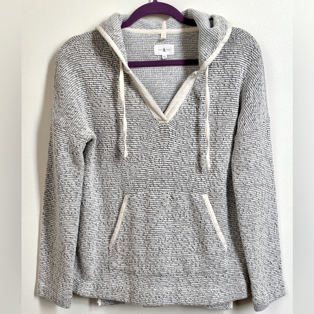 Lou & Grey soft V-neck hoodie, EUC